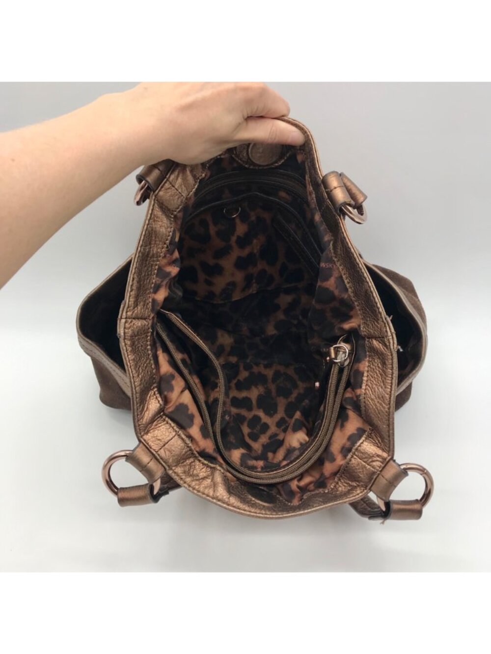 B. Makowsky Metallic Brown Glove Leather Columbia Studded Shopper Bag - Picture 10 of 11